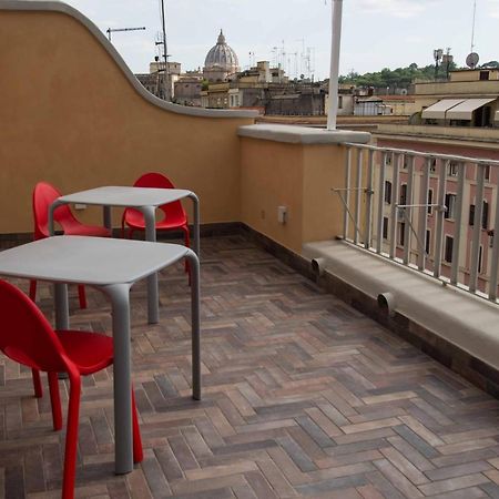 Terrazza Giuliana Rooftop Рим Экстерьер фото