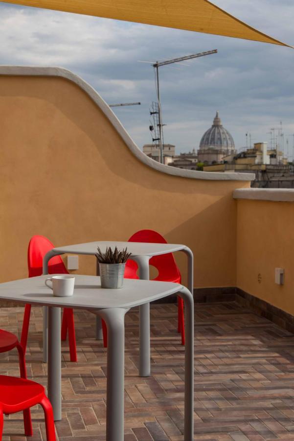 Terrazza Giuliana Rooftop Рим Экстерьер фото