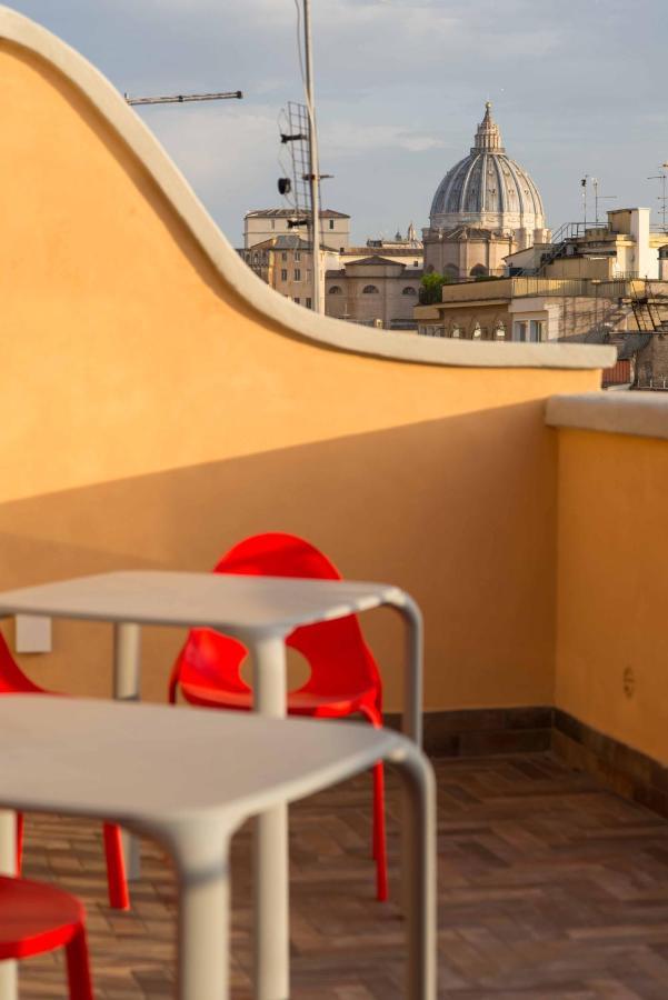Terrazza Giuliana Rooftop Рим Экстерьер фото